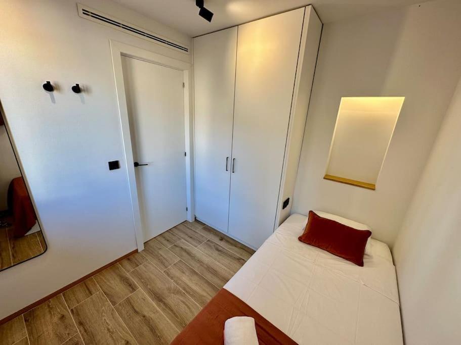 Moderno Y Acogedor Apartamento Con Terraza “ Llebeig” Sóller Dış mekan fotoğraf